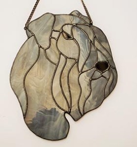 Sznaucer miniaturowy głowa - zawieszka witrażowa 