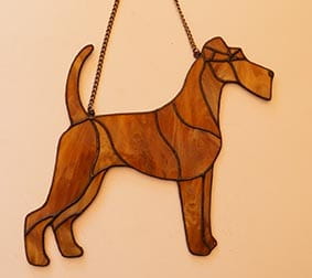 Terier irlandzki  - zawieszka witrażowa 