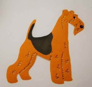 Airedale Terrier felt application for self-assembly 