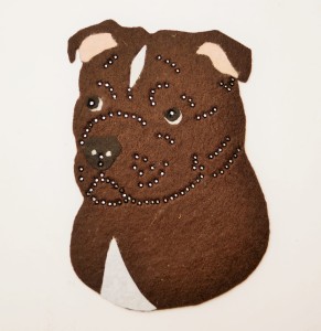 Staffordshire Bull Terrier - aplikacja filcowa 