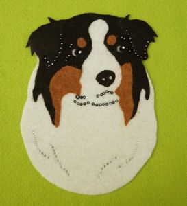 Owczarek amerykański miniaturowy - aplikacja filcowa do samodzielnego montażu 