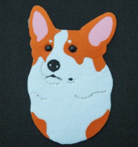 Welsh Corgi Pembroke głowa - aplikacja filcowa  do samodzielnego montażu