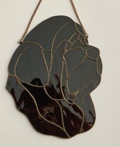 Newfoundland head - stained glass window decoration 