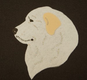 Pyrenean Mountain Dog felt aplication for self-assembly 