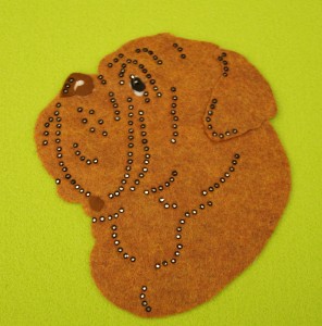 Dogue de Bordeaux head felt aplication